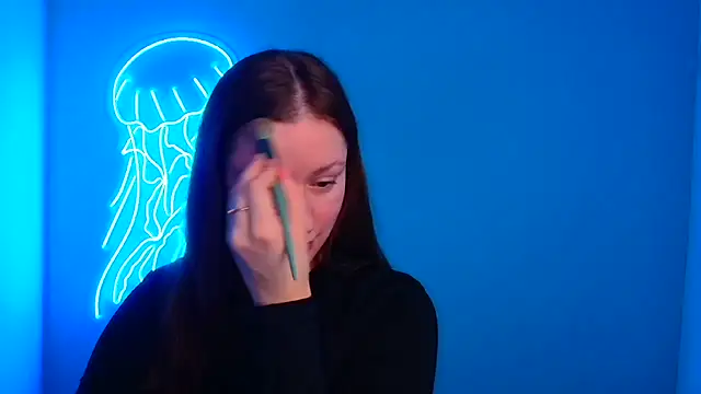 Snapshot of Fantasy_July chatting on 01-11-25, 06:35 Fantasy July online show from 01-11-25, 06:35