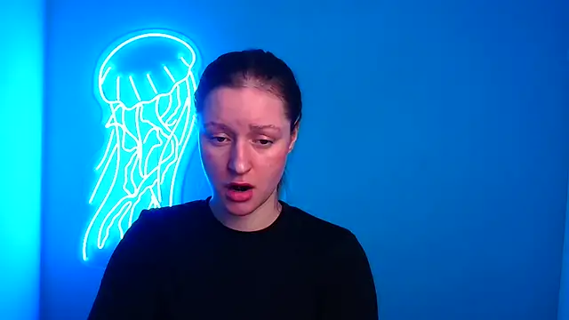 Snapshot of Fantasy_July chatting on 01-11-25, 10:19 Fantasy July online show from 01-11-25, 10:19