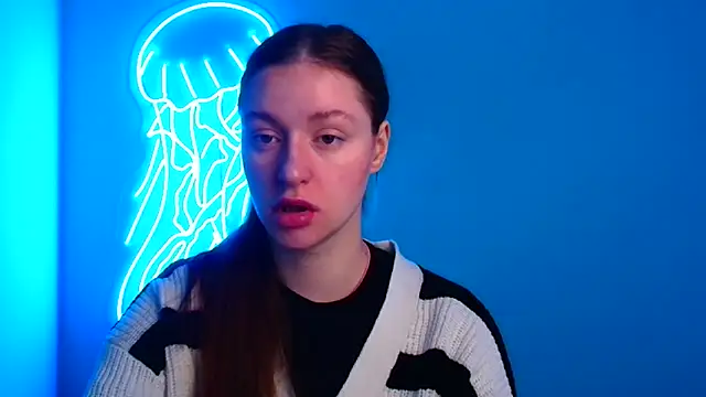 Snapshot of Fantasy_July chatting on 01-23-25, 06:49 Fantasy July online show from 01-23-25, 06:49