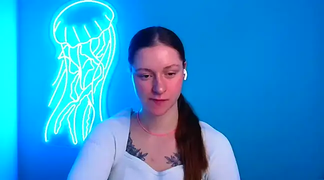 Snapshot of Fantasy_July chatting on 02-04-25, 12:55 Fantasy July online show from 02-04-25, 12:55