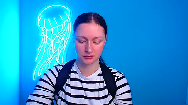 Snapshot of Fantasy_July chatting on 02-24-25, 09:43 Fantasy July online show from 02-24-25, 09:43