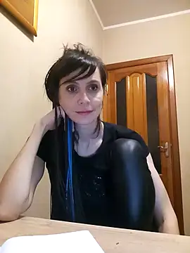 Francenia lolis online show from 11-24-25, 02:06