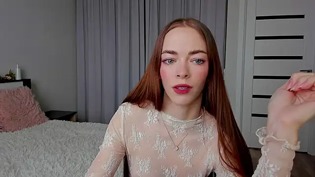 Undertheskin online show from 04-05-26, 10:01