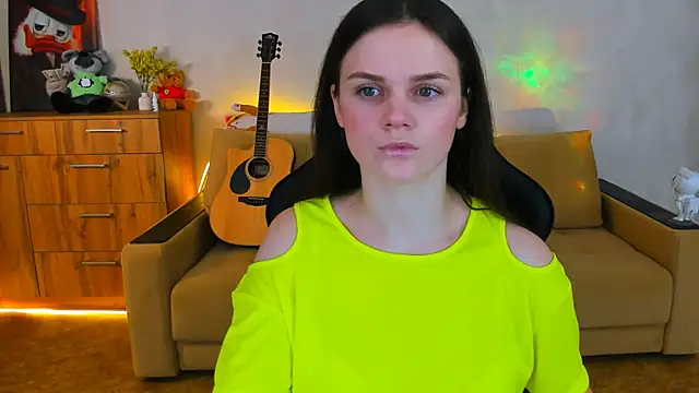 Snapshot of Lora_Cain chatting on 12-05-24, 02:11 Lora Cain online show from 12-05-24, 02:11