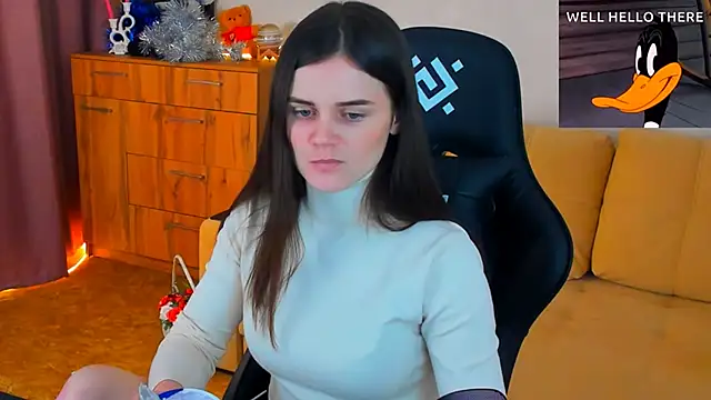 Snapshot of Lora_Cain chatting on 12-27-24, 10:59 Lora Cain online show from 12-27-24, 10:59