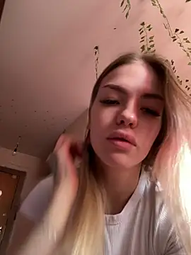 Snapshot of -Sexy_Barbie- chatting on 02-28-25, 03:59 -Sexy Barbie- online show from 02-28-25, 03:59