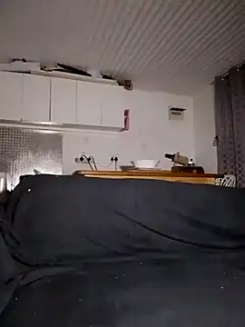 NICJOHNS online show from 04-15-26, 07:10