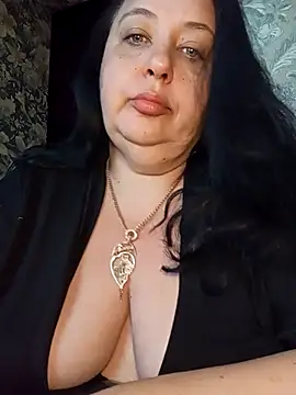 Snapshot of Angel_FUN chatting on 10-17-25, 06:27 Angel FUN online show from 10-17-25, 06:27