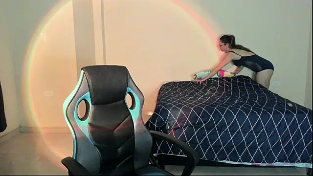 atenas 05  online show from 11-10-25, 10:53