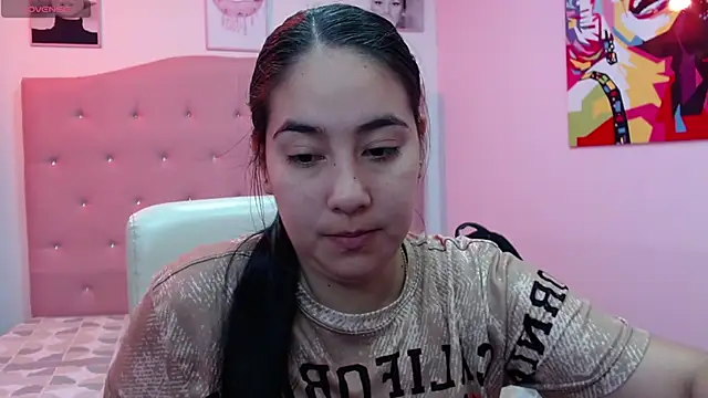 Snapshot of lizzaxs chatting on 01-07-25, 02:30 lizzaxs online show from 01-07-25, 02:30