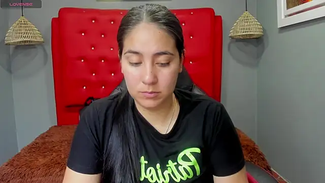 Snapshot of lizzaxs chatting on 01-21-25, 08:21 lizzaxs online show from 01-21-25, 08:21
