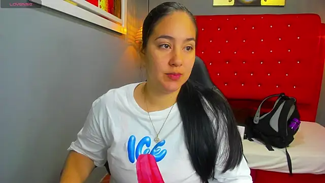 Snapshot of lizzaxs chatting on 03-14-25, 01:35 lizzaxs online show from 03-14-25, 01:35