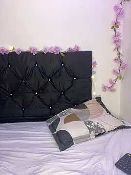 Snapshot of alisson_carolina73 chatting on 01-18-25, 10:49 alisson carolina73 online show from 01-18-25, 10:49