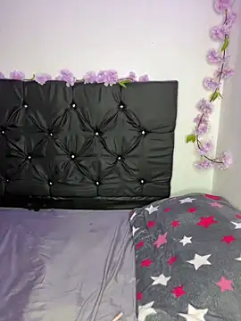 Snapshot of alisson_carolina73 chatting on 03-08-25, 11:49 alisson carolina73 online show from 03-08-25, 11:49