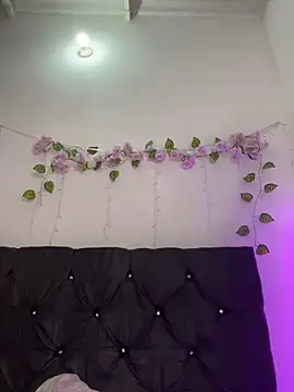 alisson carolina73 online show from 02-04-26, 02:39