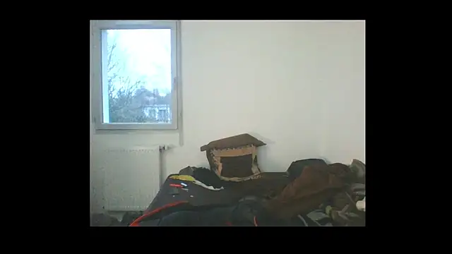 Snapshot of POPAYE972 chatting on 02-11-25, 05:40 POPAYE972 online show from 02-11-25, 05:40