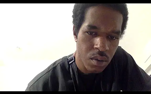 Snapshot of POPAYE972 chatting on 10-30-25, 09:15 POPAYE972 online show from 10-30-25, 09:15