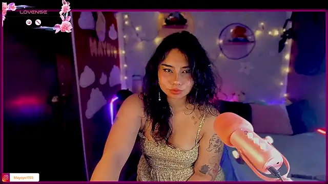 Snapshot of kiki_cavilll chatting on 09-11-25, 03:01 kiki cavilll online show from 09-11-25, 03:01