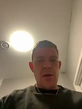 mrwright878787 online show from 06-11-26, 03:59