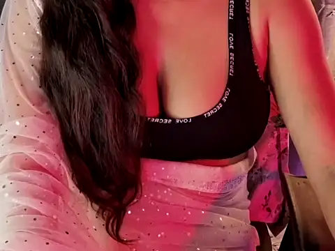 Snapshot of SexyAndHottie chatting on 11-02-25, 02:41 SexyAndHottie online show from 11-02-25, 02:41