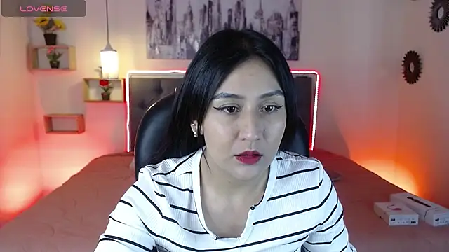 mia aira online show from 02-20-25, 08:58