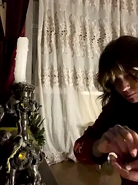 Snapshot of BroadFantasy chatting on 11-18-25, 05:06 BroadFantasy online show from 11-18-25, 05:06