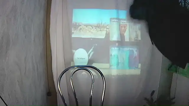 Snapshot of BroadFantasy chatting on 03-22-26, 04:21 BroadFantasy online show from 03-22-26, 04:21