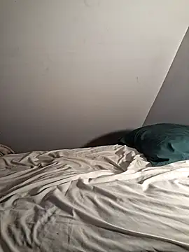 PNTlooker256 online show from 02-08-26, 02:59