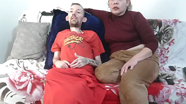 Sophia and Thomas online show from 12-05-25, 08:27