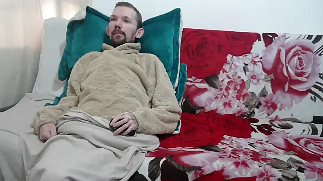 Sophia and Thomas online show from 04-01-26, 09:34