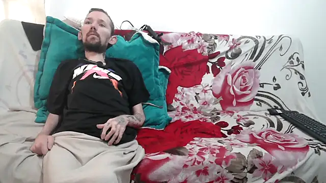 Sophia and Thomas online show from 04-04-26, 09:12