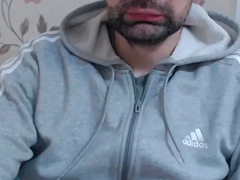 Leo 1617 online show from 02-03-26, 01:49