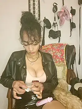 SamaraMartinez online show from 04-24-26, 02:30