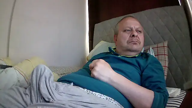 amylrmm1903 online show from 05-17-26, 11:50