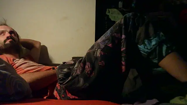 Snapshot of harterdome chatting on 09-18-25, 12:34 harterdome online show from 09-18-25, 12:34