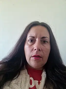 Snapshot of SelieAlMio chatting on 04-17-26, 08:28 SelieAlMio online show from 04-17-26, 08:28