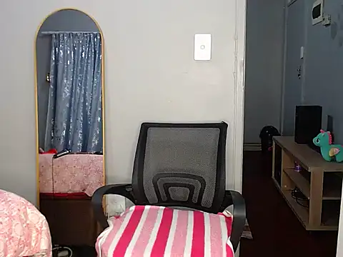 MissBigNipples online show from 01-10-26, 03:30