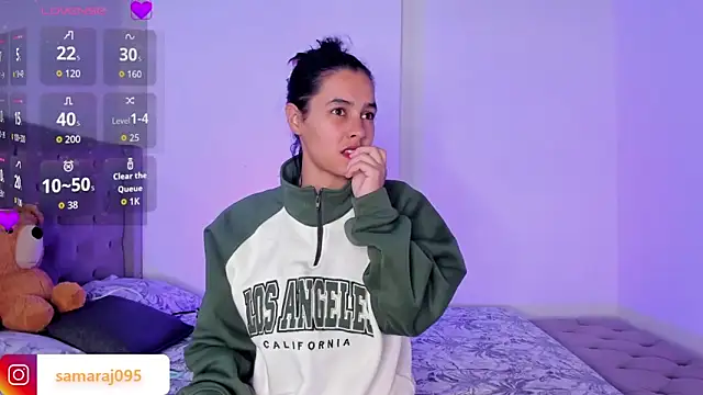 Snapshot of samara_jonness chatting on 02-21-26, 03:51 samara jonness online show from 02-21-26, 03:51