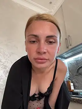 SandraCarter online show from 04-25-26, 01:41