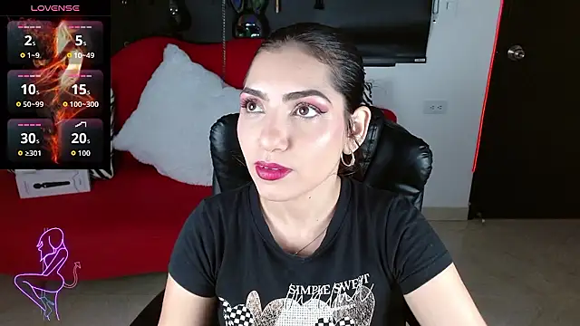 Carolaine69  online show from 01-08-26, 01:35