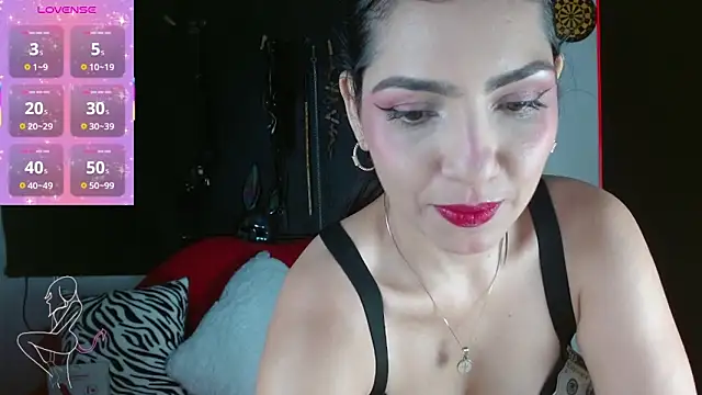 Carolaine69  online show from 04-27-26, 01:31