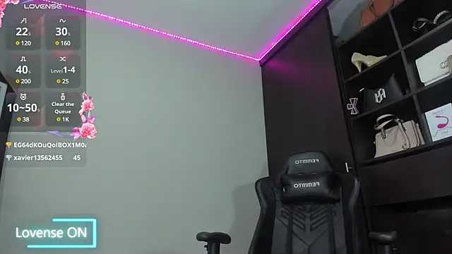 MeganDaviees online show from 02-21-25, 06:07