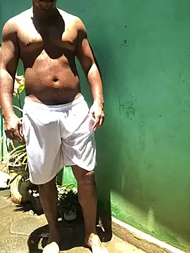 Snapshot of morenonicexxx chatting on 02-16-25, 02:43 morenonicexxx online show from 02-16-25, 02:43