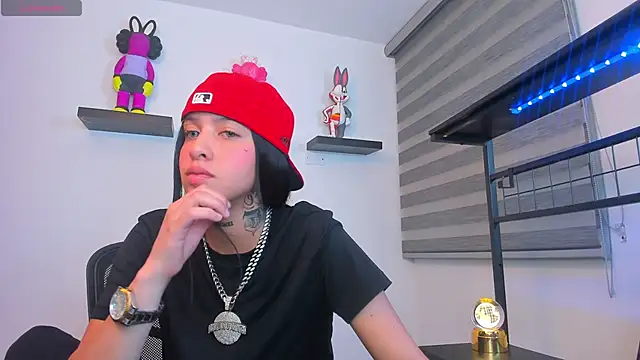 Gangster Girl online show from 02-19-26, 02:29