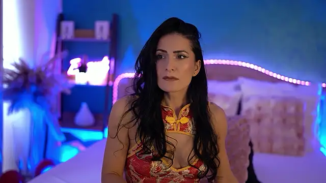 RaisaVawn online show from 02-24-26, 06:55