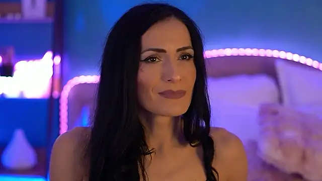 RaisaVawn online show from 03-13-26, 07:04