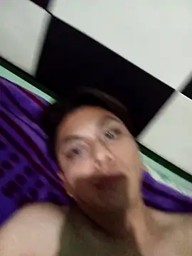 Snapshot of AngLMex chatting on 09-14-25, 08:02 AngLMex online show from 09-14-25, 08:02