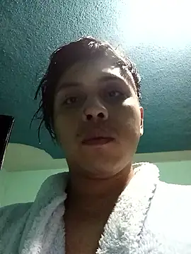 Snapshot of AngLMex chatting on 01-17-26, 01:32 AngLMex online show from 01-17-26, 01:32