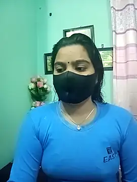 Snapshot of Amisha-2 chatting on 01-02-25, 07:33 Amisha-2 online show from 01-02-25, 07:33