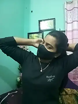 Snapshot of Amisha-2 chatting on 01-03-25, 01:47 Amisha-2 online show from 01-03-25, 01:47